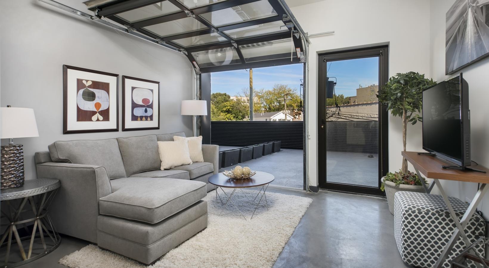1647 Milwaukee Avenue - Image 3