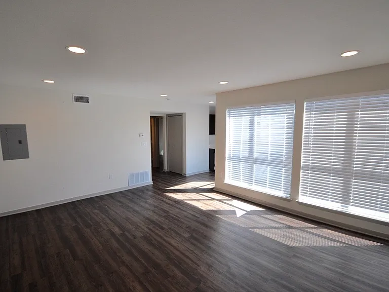 2806 Reagan Street - Image 8