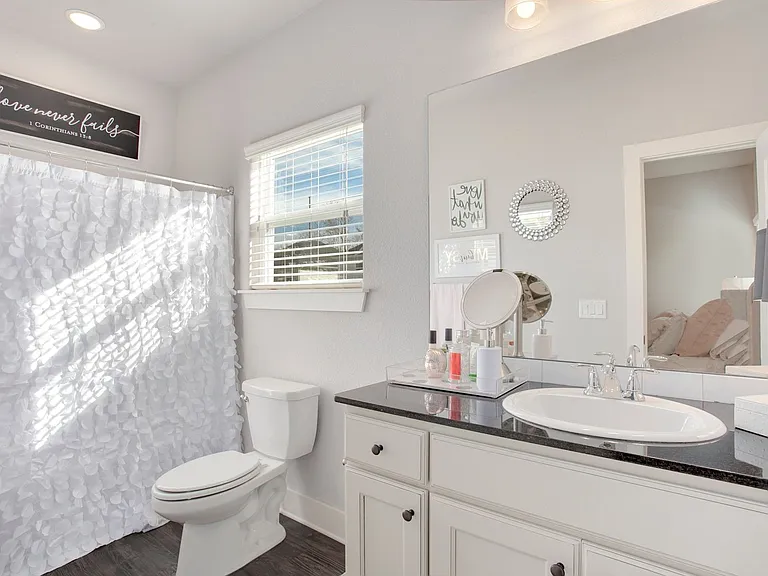 688 North Whitham Avenue - Image 5